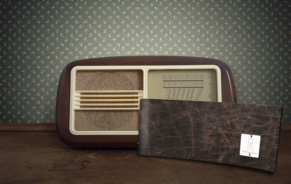 Menükarte_Vintage Menükarten im Vintagelook aus Zellulosefaser und behandelt wie die Labels auf Jeans, damit waschbar und strapazfähig