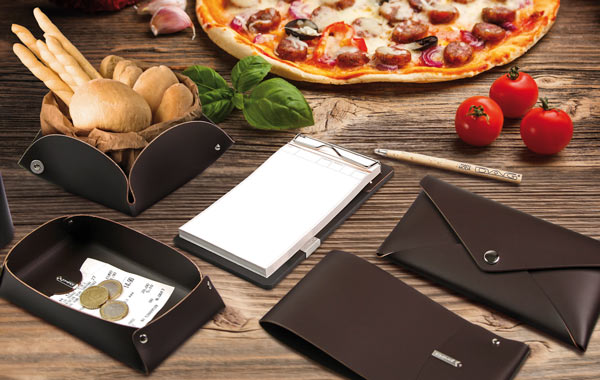 Tischutensilien_Restaurant_2 Brotkorb, Bestellblock, Rechnungshalter "Light", Rechnungstasche, Wechselgeldschale aus Lederfaserstoff / LEFA braun