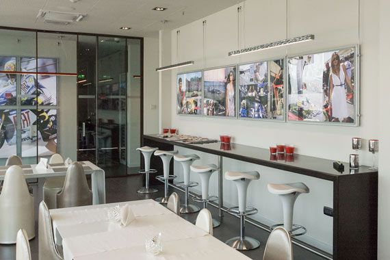 Bildpräsentation Infotafeln eignen sich sowohl zur effektvollen Präsentation von Bildern als auch zur klaren und übersichtlichen Vermittlung von Informationen